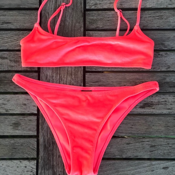 Triangl Pink Dreamland Velvet Bikini✨ SOLD - Picture 6 of 7